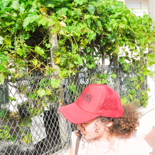 Load image into Gallery viewer, Trucker Cap Bordeaux
