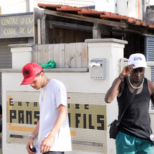 Load image into Gallery viewer, Trucker Cap Bordeaux

